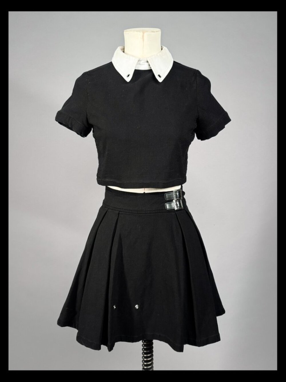 Disturbia Black Two Piece Set Crop Top Pleated Skirt White Collar Alt Goth Size